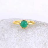 Tiny Engagement Green Onyx Ring-Onyx Round 6mm Gemstone Ring-18k Gold Plated Sterling Silver Ring-Gift For Wife-Delicate Ring-Cocktail Ring