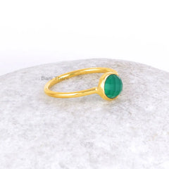 Tiny Engagement Green Onyx Ring-Onyx Round 6mm Gemstone Ring-18k Gold Plated Sterling Silver Ring-Gift For Wife-Delicate Ring-Cocktail Ring