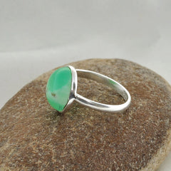 Chrysoprase Gemstone Silver Ring - Solid 925 Sterling Silver Handmade Ring - Birthstone Ring for Mom - Gift for Brides - Birthday Gift Ring