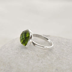 Peridot Quartz 10mm Faceted Cushion Gemstone Ring-925 Sterling Silver Jewelry-Green Peridot Ring-Christmas Gift Ring-Unique Engagement Ring