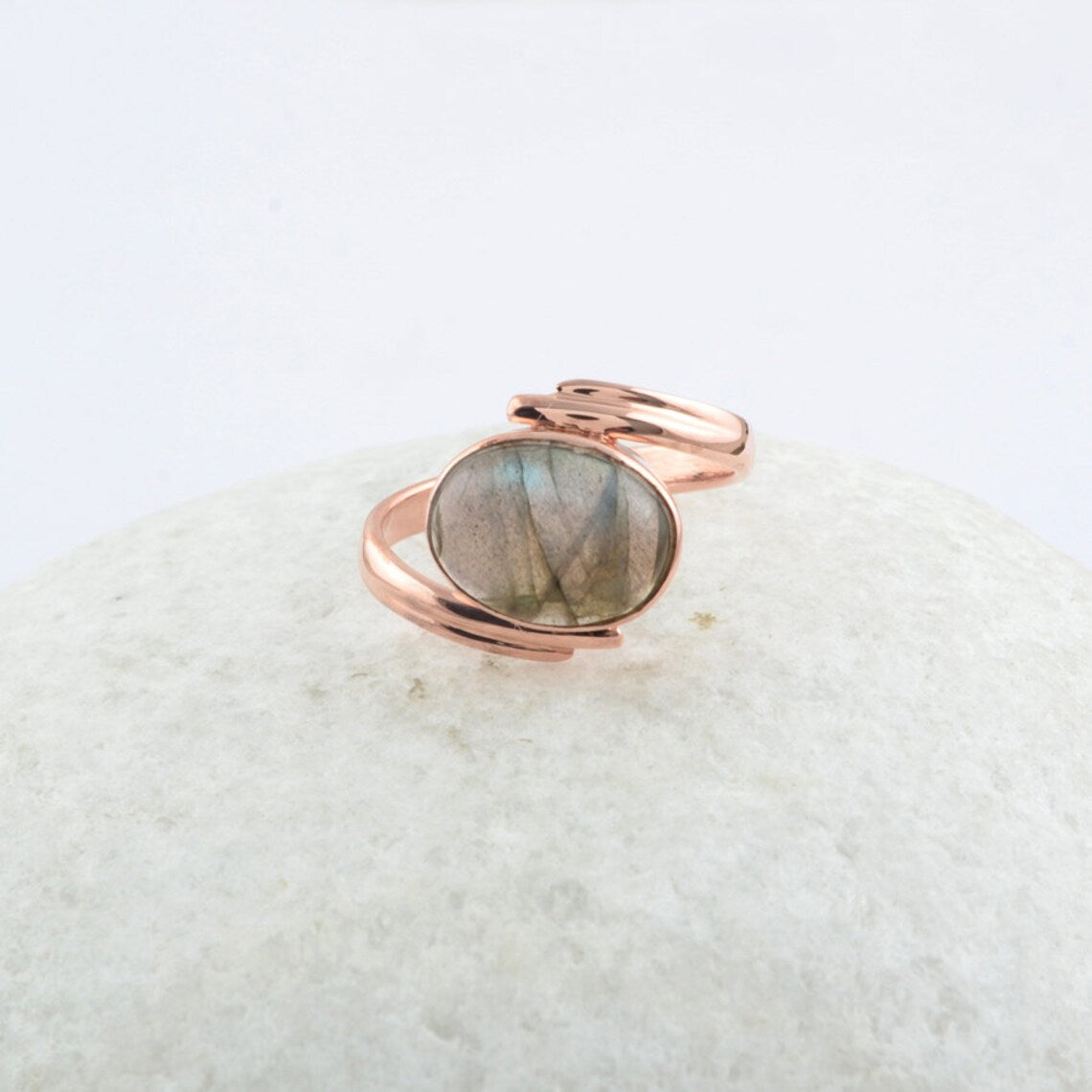Labradorite Silver Ring-Labradorite 8x10mm Oval Gemstone Ring-Sterling Silver Bezel Ring-Sterling Silver Ring-Christmas Gifts For Mom