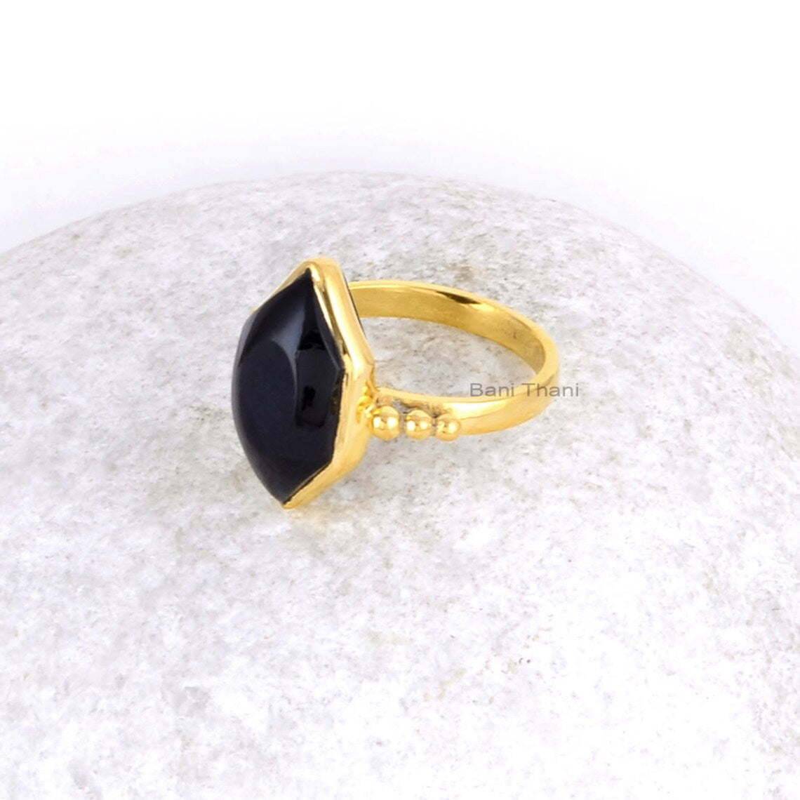 Black Onyx Ring - Sterling Silver - Faceted Hexagon Stone - Gemstone Ring - High Quality Jewelry - Jewelry For Girls - Gift For Besties