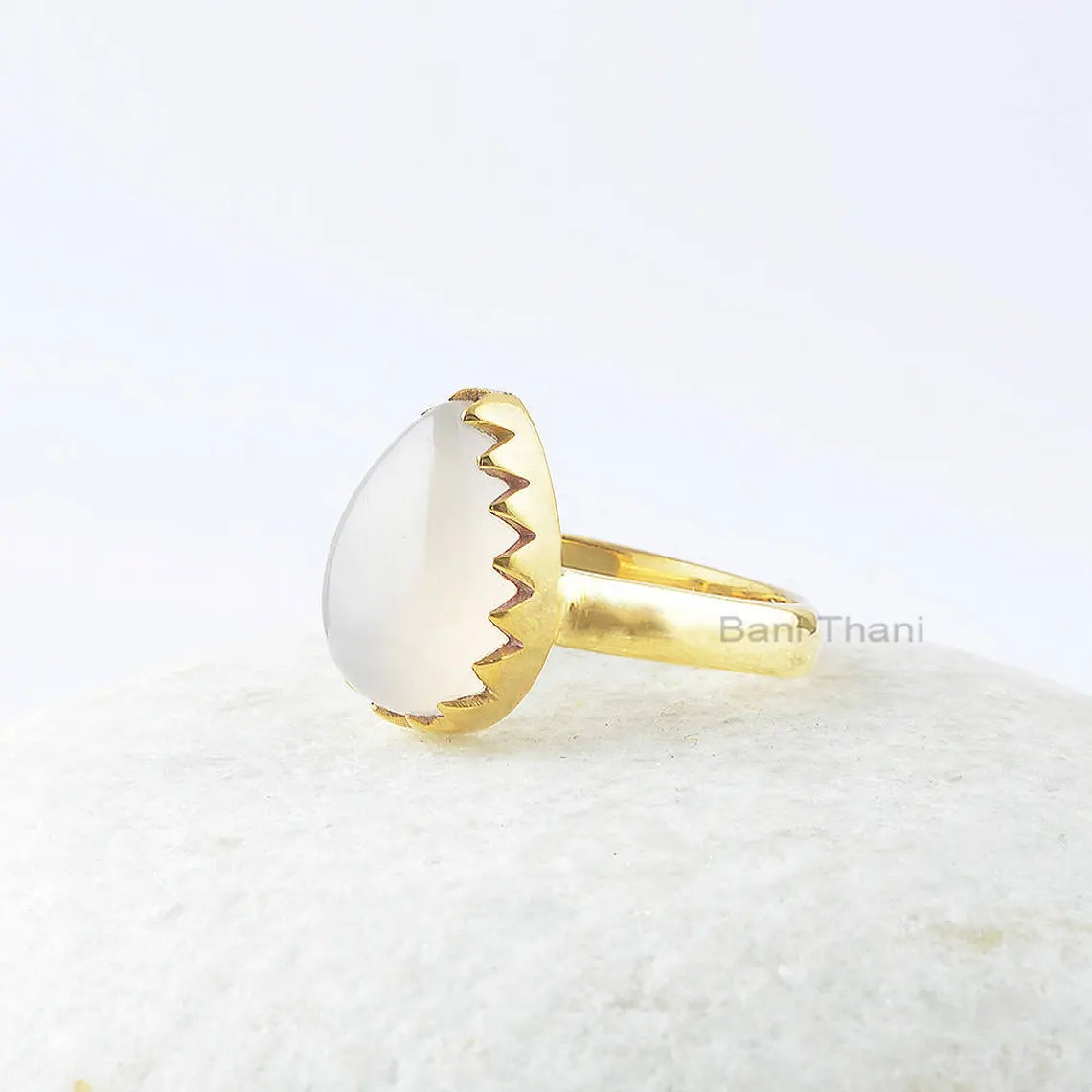 Pear Chalcedony Gemstone Ring, White Chalcedony Gold Plated 925 Sterling Silver Ring, Bride Ring, Statement Ring, Vintage Best Selling Ring