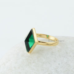 Emerald Quartz Ring, Emerald Quartz 10x16 mm Pyramid Gemstone Ring, Green Emerald Silver Gemstone Bezel Ring, 18k Gold Plated Ring