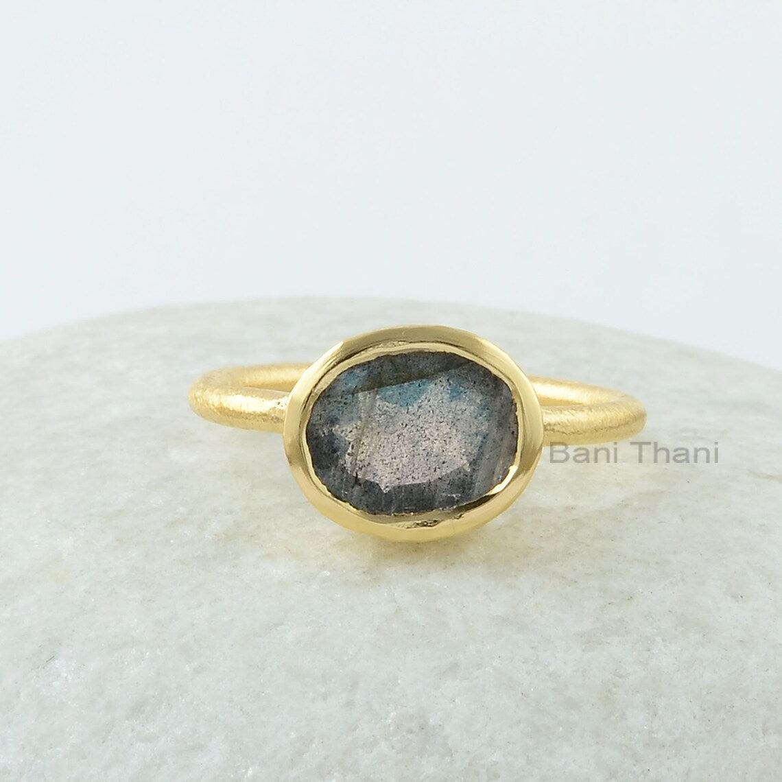 Labradorite Ring - 925 Solid Silver - Gold Plated Ring - Handmade Jewelry - Oval Stone - Dainty Jewelry - Jewelry For Lady - Gift For Lover