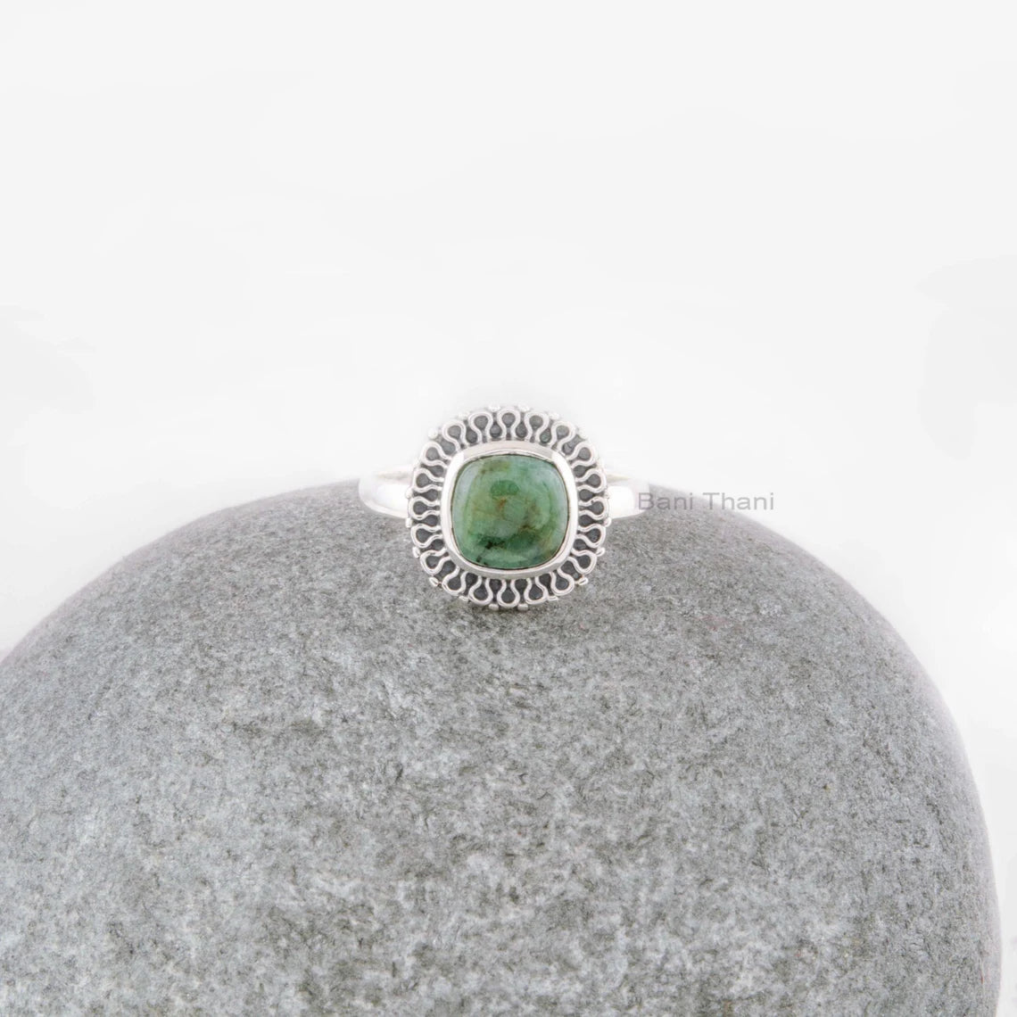 Statement Ring, Natural Emerald Cushion Gemstone Ring, Bohemian Delicate Ring, 925 Sterling Silver Spiral Ring, Gift for Her Vintage Jewelry