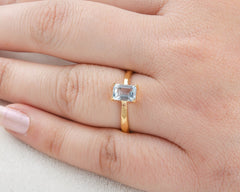 Solid 925 Sterling Silver Ring With Gemstone - Natural Blue Topaz Ring - Middle Finger Ring - Gift Ring for Women - Rectangle Gemstone Ring
