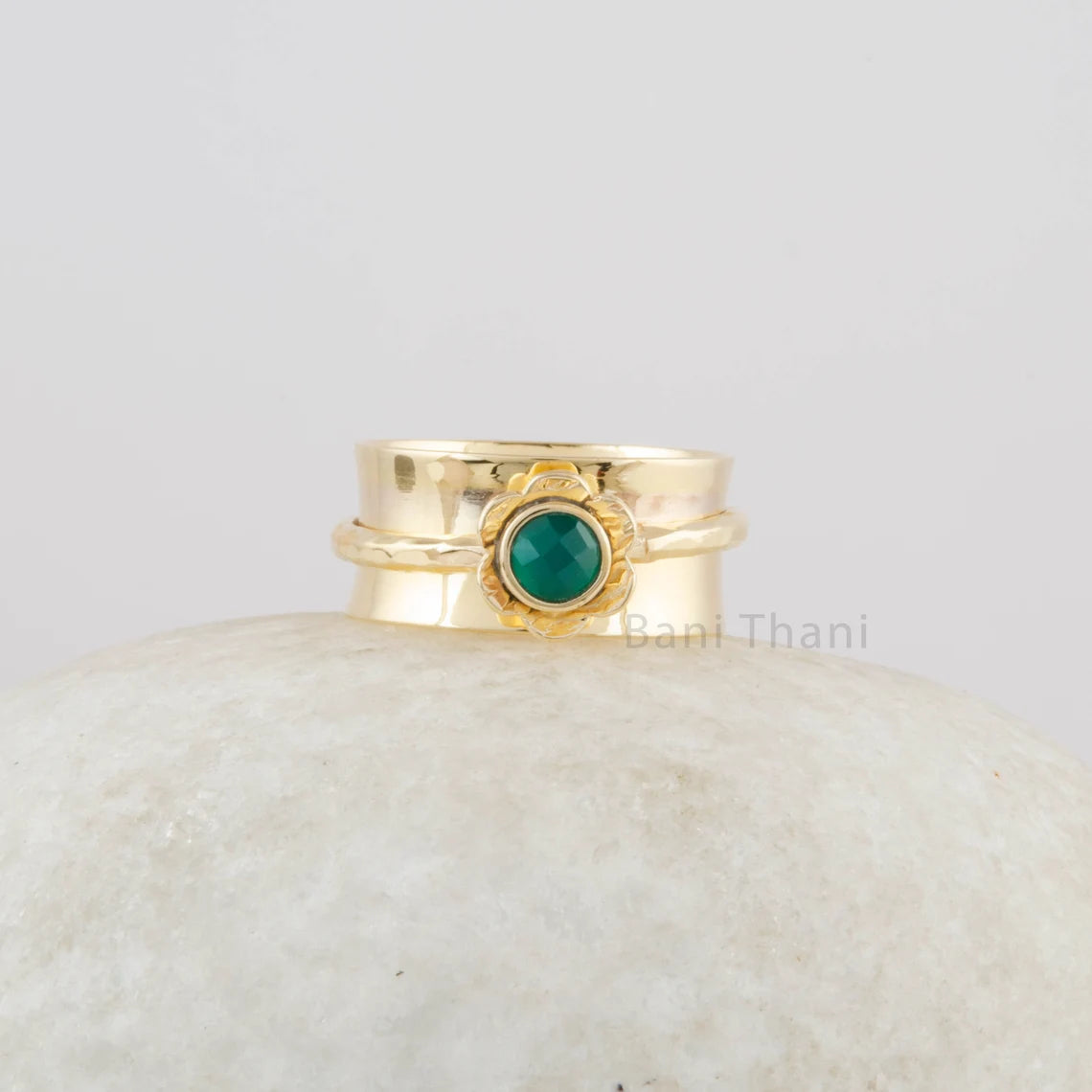 Natural Green Onyx Gemstone Spinner Band - 925 Sterling Silver Flower Design Ring - Spinner Ring - Gold Plated Thumb Band Ring- Boho Jewelry