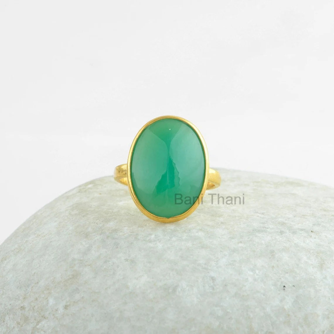 Green Chrysoprase Chalcedony Gemstone Ring - Gold Plated 925 Sterling Silver Ring - Engagement Gift Ring - Boho Ring - Jewelry for Spouse