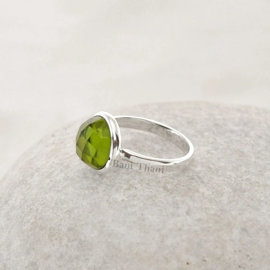 Antique Peridot Ring, Peridot Quartz 10mm Gemstone Bezel Ring, 925 Sterling Silver Ring, Promise Ring For Her, Round Shape Ring-Boho Jewelry