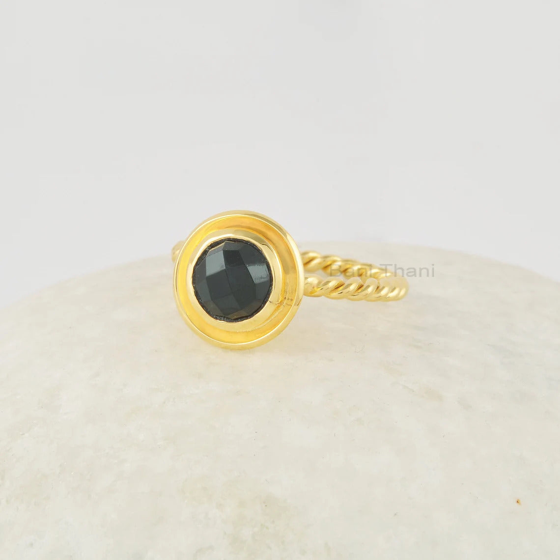 Black Onyx Ring, December Birthstone Ring, 6mm Round Gemstone Ring, 925 Sterling Silver 18k Gold Plated Ring, Twisted Band For Women Gift