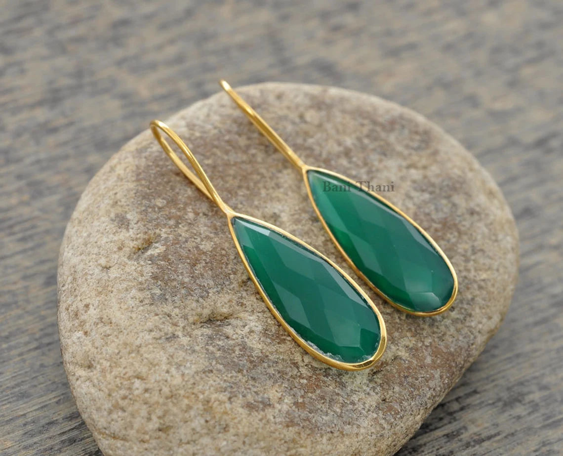 8x25mm Green Onyx Beautiful Long Pear Micron Gold Plated 925 Sterling Silver Earrings