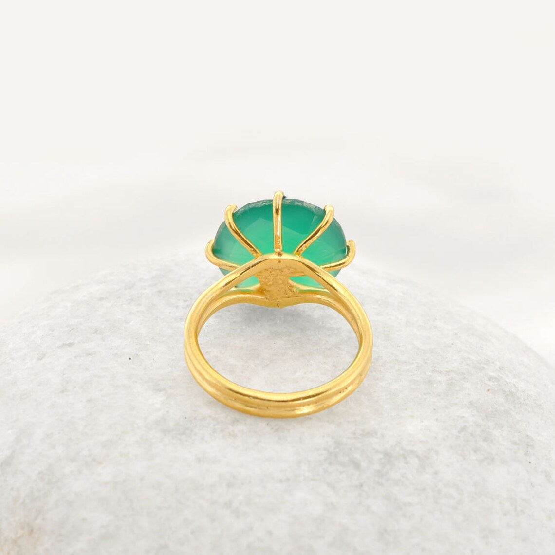 Green Onyx Round Gemstone Ring - 925 Sterling Silver Prong Ring - Gold Plated Handmade Ring - Delicate Ring - Engagement Gift - Gift for Her