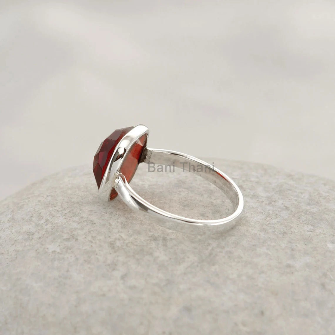 Red Garnet Quartz Faceted Gemstone Ring - 925 Sterling Silver Handmade Ring - Simple Ring - Middle Finger Ring - Cushion Ring - Gift for Him