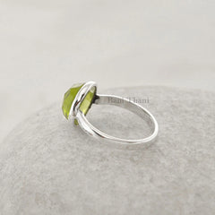 Antique Peridot Ring, Peridot Quartz 10mm Gemstone Bezel Ring, 925 Sterling Silver Ring, Promise Ring For Her, Round Shape Ring-Boho Jewelry